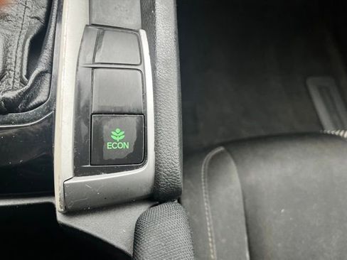 Used 2016 Honda Civic EX image 35