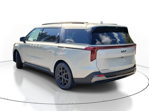 New 2026 Kia Carnival SX Prestige image 4