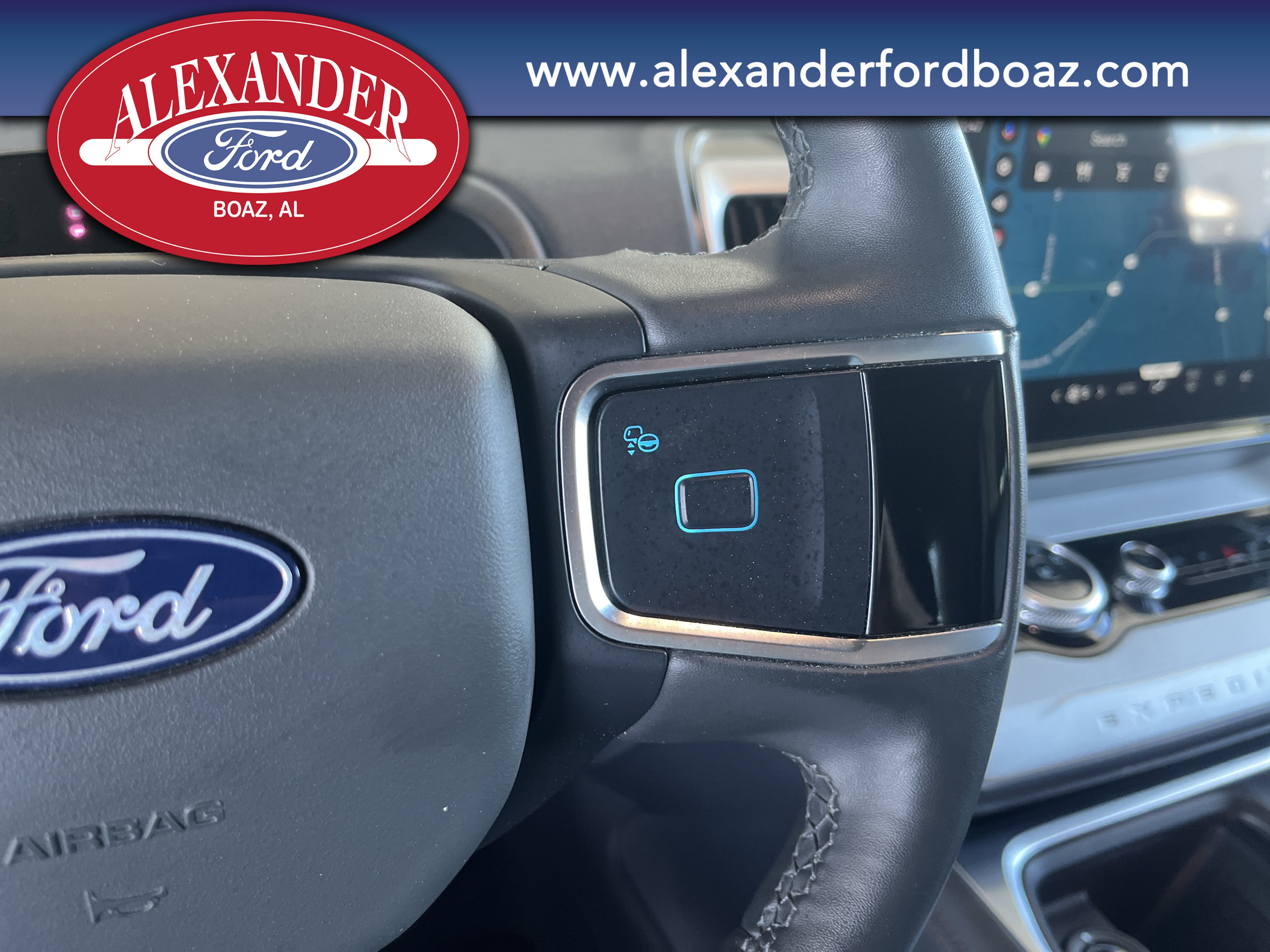 Used 2025 Ford Expedition Active AWD/4WD image 30