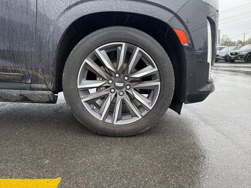 Used 2022 Cadillac Escalade Sport Platinum AWD/4WD image 13