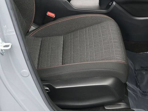 Used 2024 Honda HR-V Sport image 11