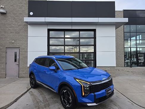 New 2026 Kia Sportage EX AWD/4WD image 1