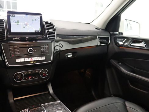 Used 2019 Mercedes-Benz GLS 450 4MATIC w/ Premium 1 Package image 34