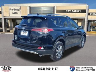 Used 2017 Toyota RAV4 XLE FWD video 2