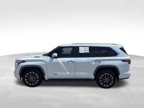 Used 2024 Toyota Sequoia Limited w/ Tow Technology Package AWD/4WD image 2