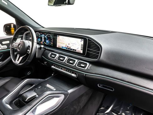 Certified 2023 Mercedes-Benz GLE 350 4MATIC w/ 3rd Row Seat Package image 18