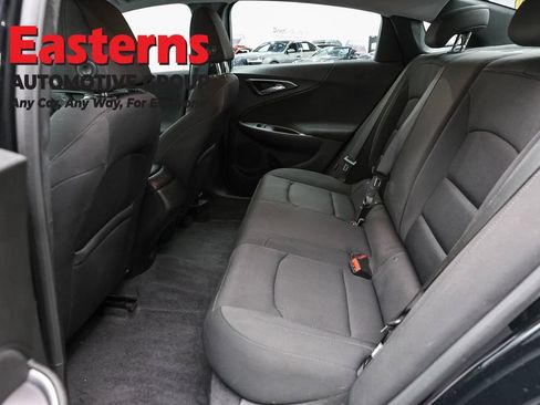 Used 2020 Chevrolet Malibu LS w/ LPO, Convenience Package 2 FWD image 21