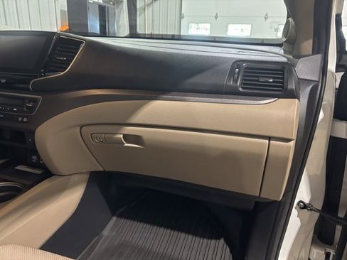 Used 2022 Honda Ridgeline RTL-E image 27