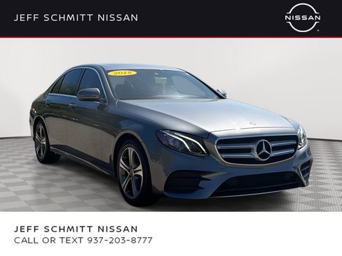 Used 2018 Mercedes-Benz E 300 4MATIC image 1