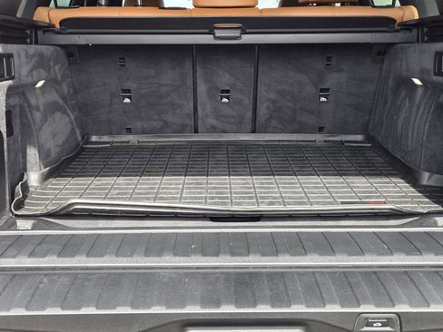 Used 2019 BMW X5 xDrive40i w/ Executive Package image 22