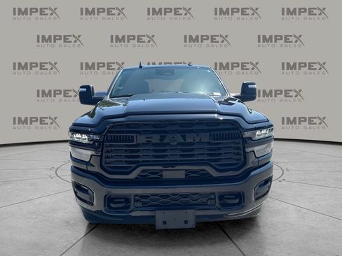 Used 2025 RAM 2500 Big Horn AWD/4WD image 8
