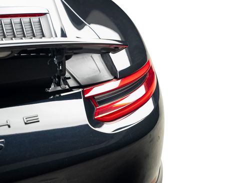 Used 2019 Porsche 911 Carrera S RWD image 18