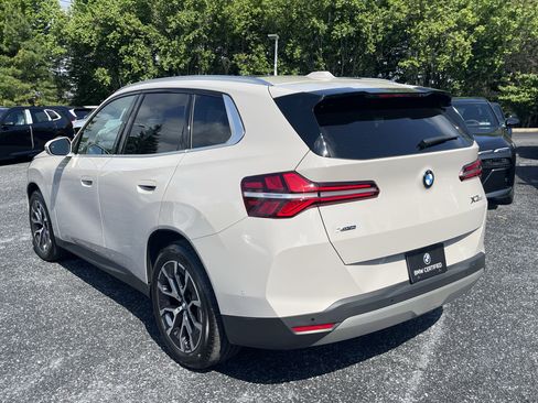 Certified 2025 BMW X3 xDrive30 w/ Premium Package AWD/4WD image 4