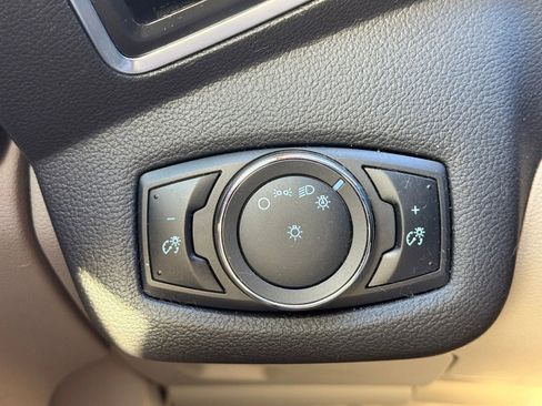 Used 2013 Ford C-MAX SE image 34