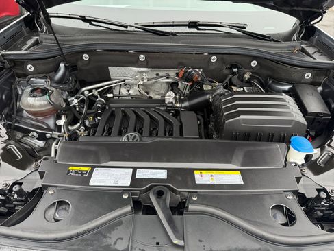 Certified 2023 Volkswagen Atlas SEL Premium image 20