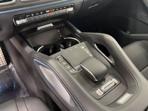 Certified 2025 Mercedes-Benz GLS 450 4MATIC image 15