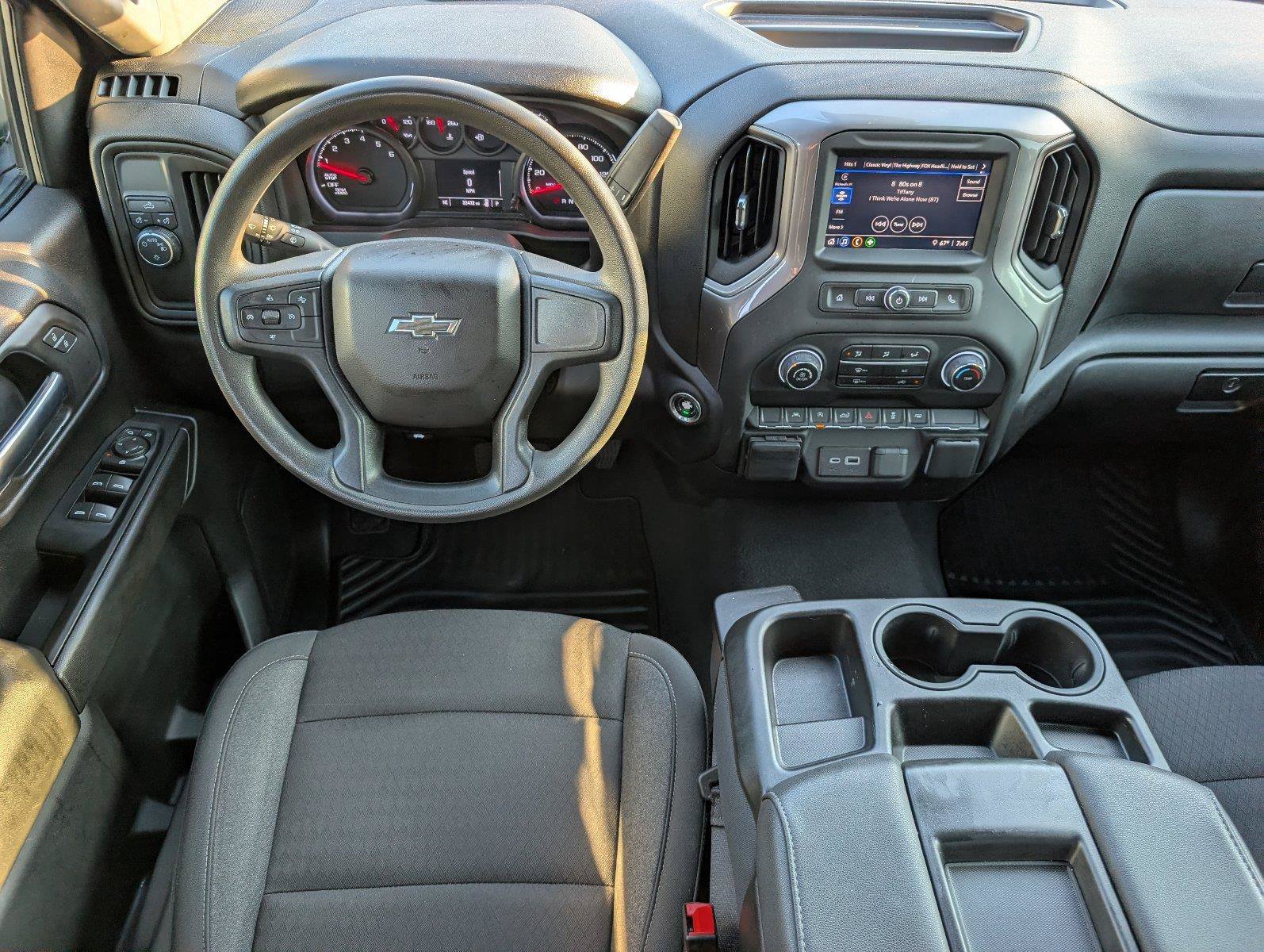 Used 2024 Chevrolet Silverado 1500 Custom w/ Dark Appearance Package RWD image 29