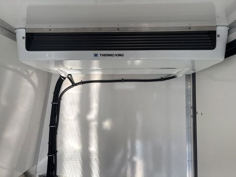 New 2026 Mercedes-Benz Sprinter 2500 image 17