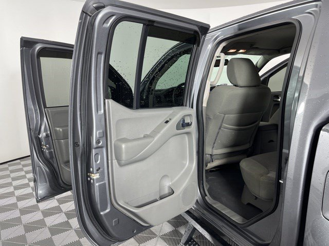 Used 2021 Nissan Frontier SV AWD/4WD image 35