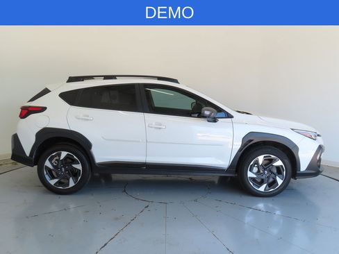 Certified 2025 Subaru Crosstrek 2.5i Limited w/ Crosstrek Mirror Package image 2