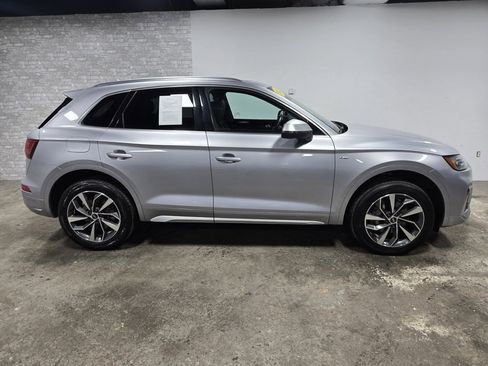 Used 2023 Audi Q5 2.0T Premium Plus image 3