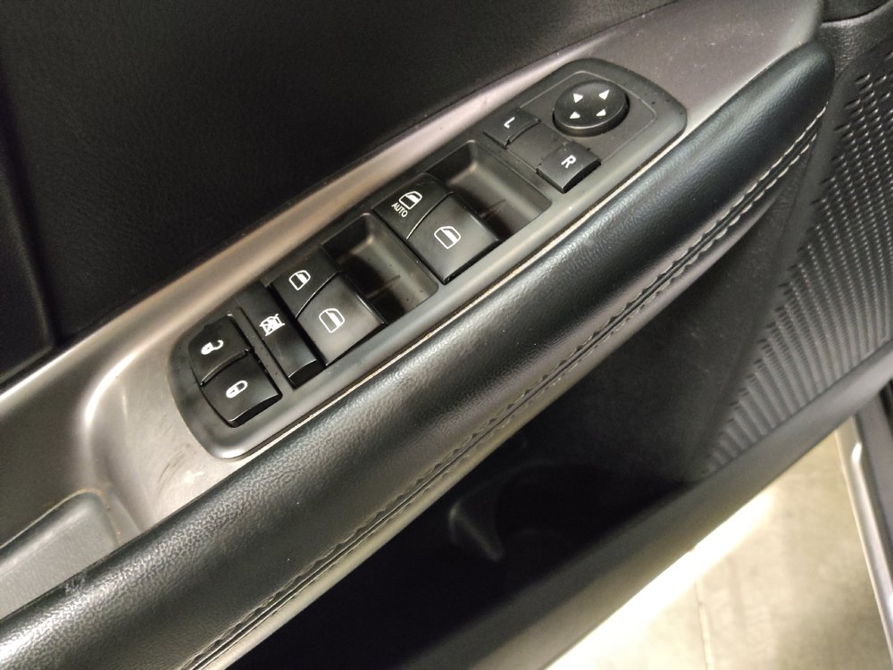Used 2020 Dodge Journey Crossroad FWD image 27