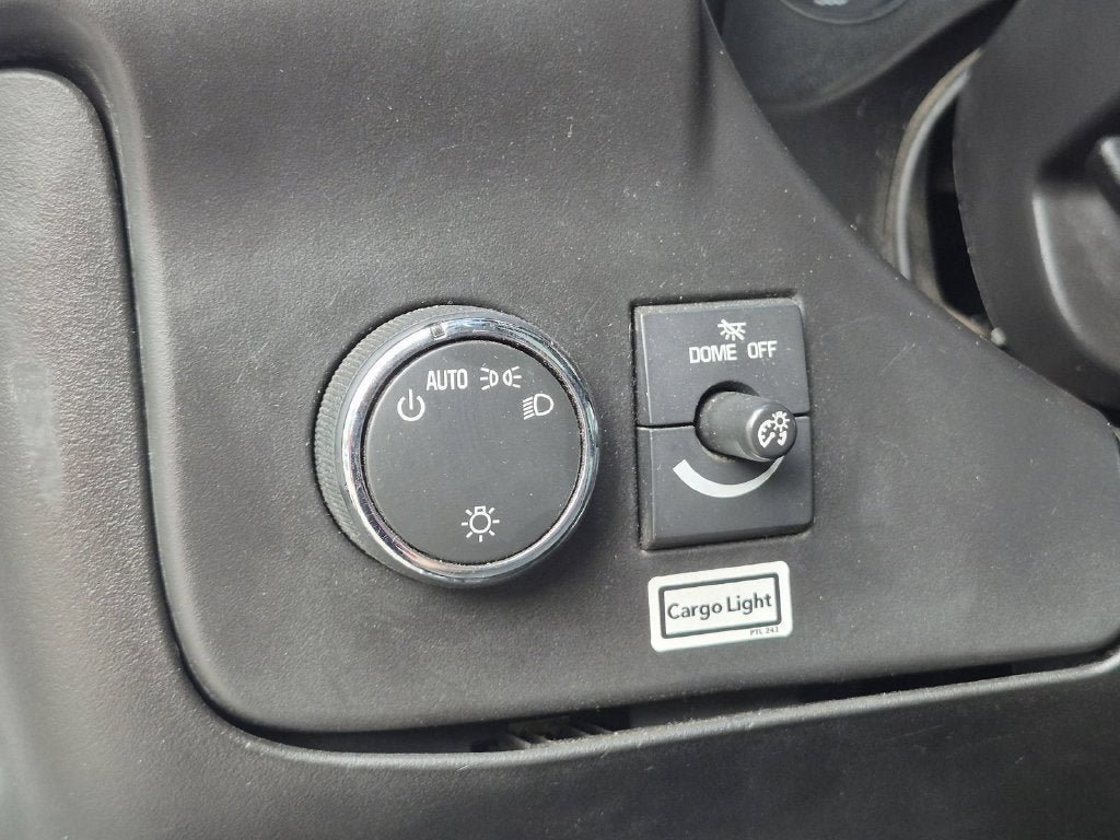Used 2021 GMC Savana 3500 Extended w/ Power Convenience Package RWD image 22