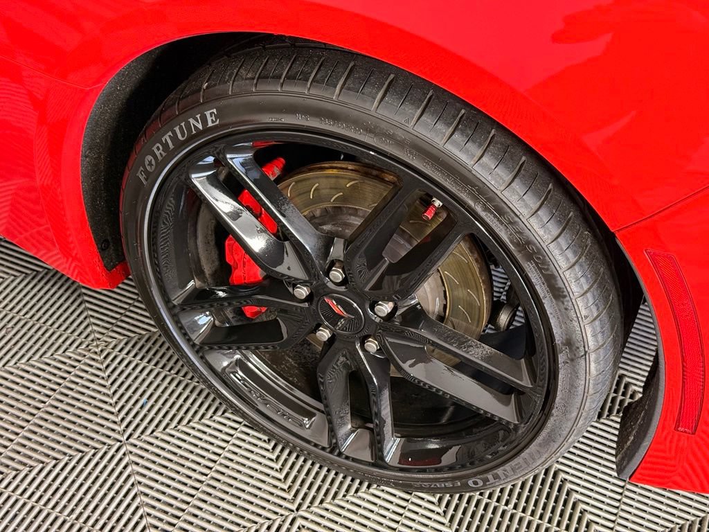 Used 2016 Chevrolet Corvette Stingray Coupe w/ 2LT Preferred Equipment Group RWD image 15