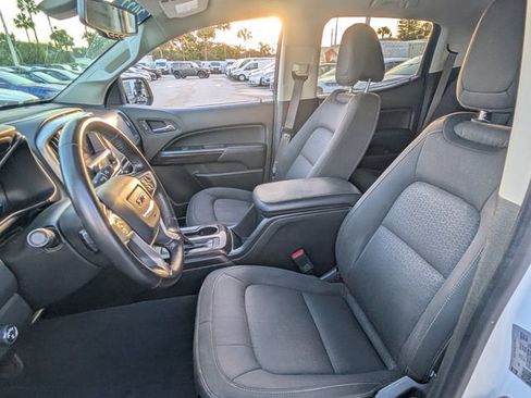 Used 2022 GMC Canyon Elevation w/ Trailering Package AWD/4WD image 6