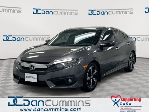 Used 2018 Honda Civic Touring image 1