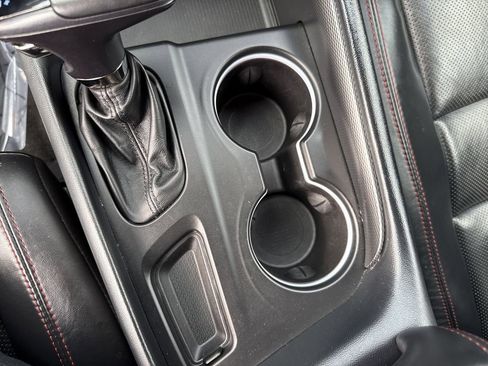 Used 2024 Dodge Durango GT image 33