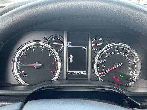 Used 2023 Toyota 4Runner Limited AWD/4WD image 30