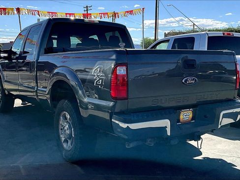 Used 2016 Ford F250 XLT w/ XLT Interior Package AWD/4WD image 2