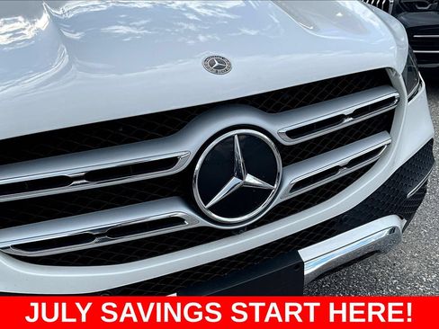 Used 2020 Mercedes-Benz GLE 350 4MATIC w/ Premium Package image 40