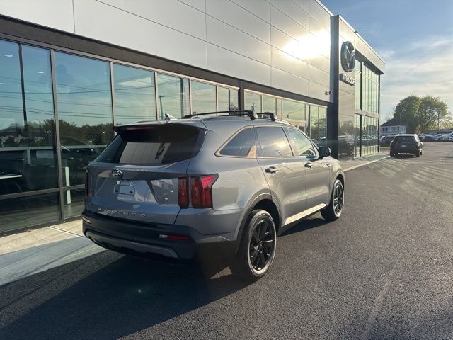 Used 2021 Kia Sorento S AWD/4WD image 3