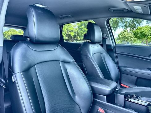 Certified 2025 Kia Sportage EX FWD image 27
