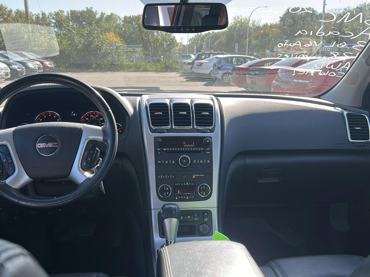Used 2012 GMC Acadia SLT AWD/4WD image 10