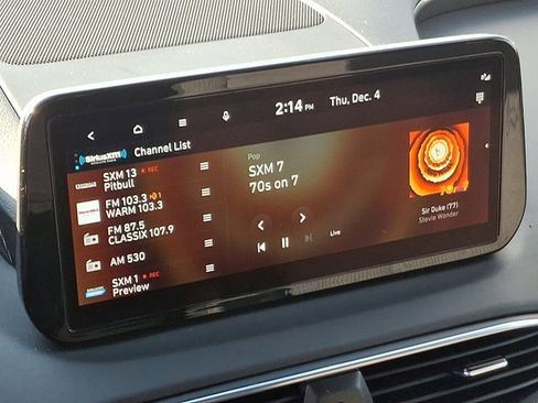 Certified 2023 Hyundai Santa Fe SEL image 17