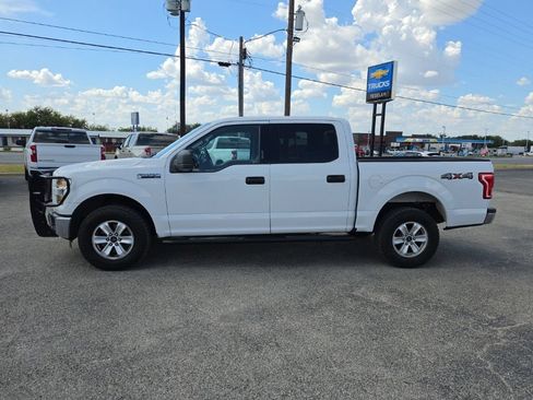 Used 2015 Ford F150 XLT w/ Trailer Tow Package AWD/4WD image 2