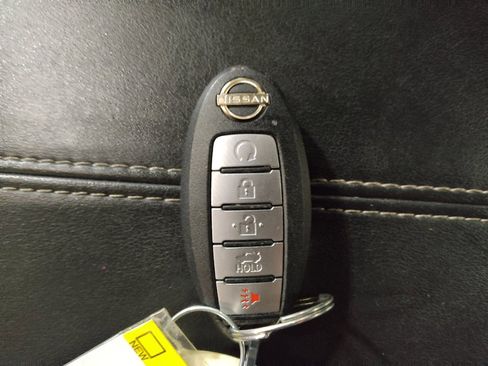 Used 2024 Nissan Altima 2.5 SV FWD image 32