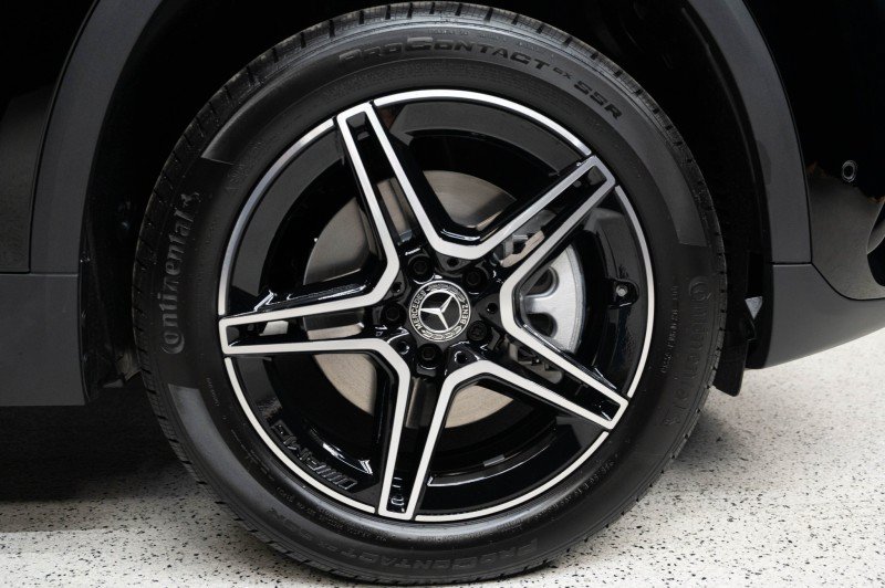 New 2026 Mercedes-Benz GLA 250 4MATIC image 11