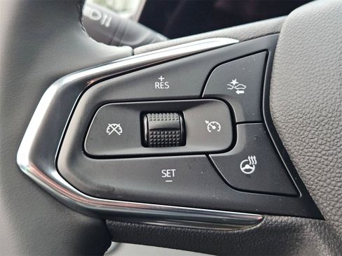 New 2026 Chevrolet Trax LT w/ Driver Confidence Package image 11