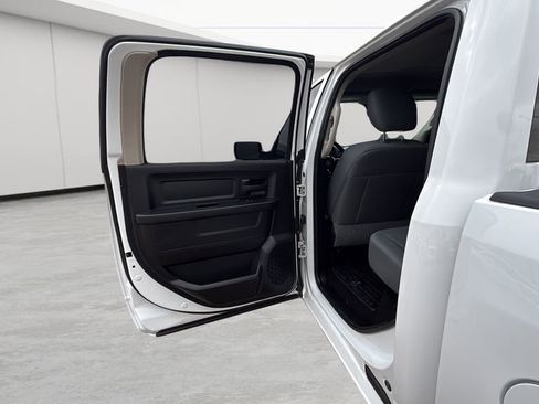 Used 2020 RAM 1500 Tradesman w/ Popular Equipment Group image 44