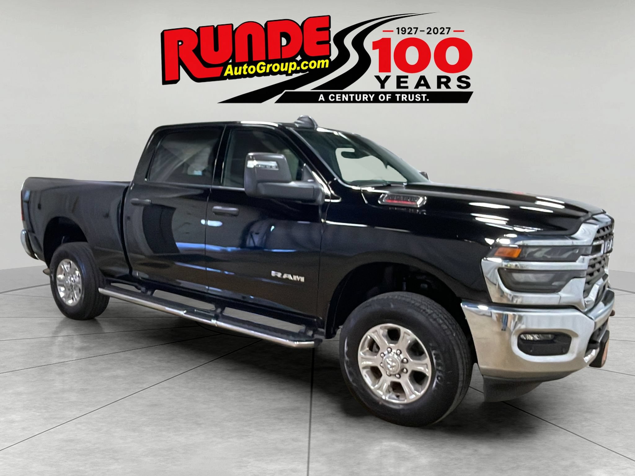 Used 2026 RAM 2500 Big Horn AWD/4WD image 6