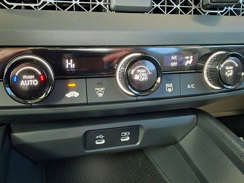 New 2025 Honda Accord LX image 34