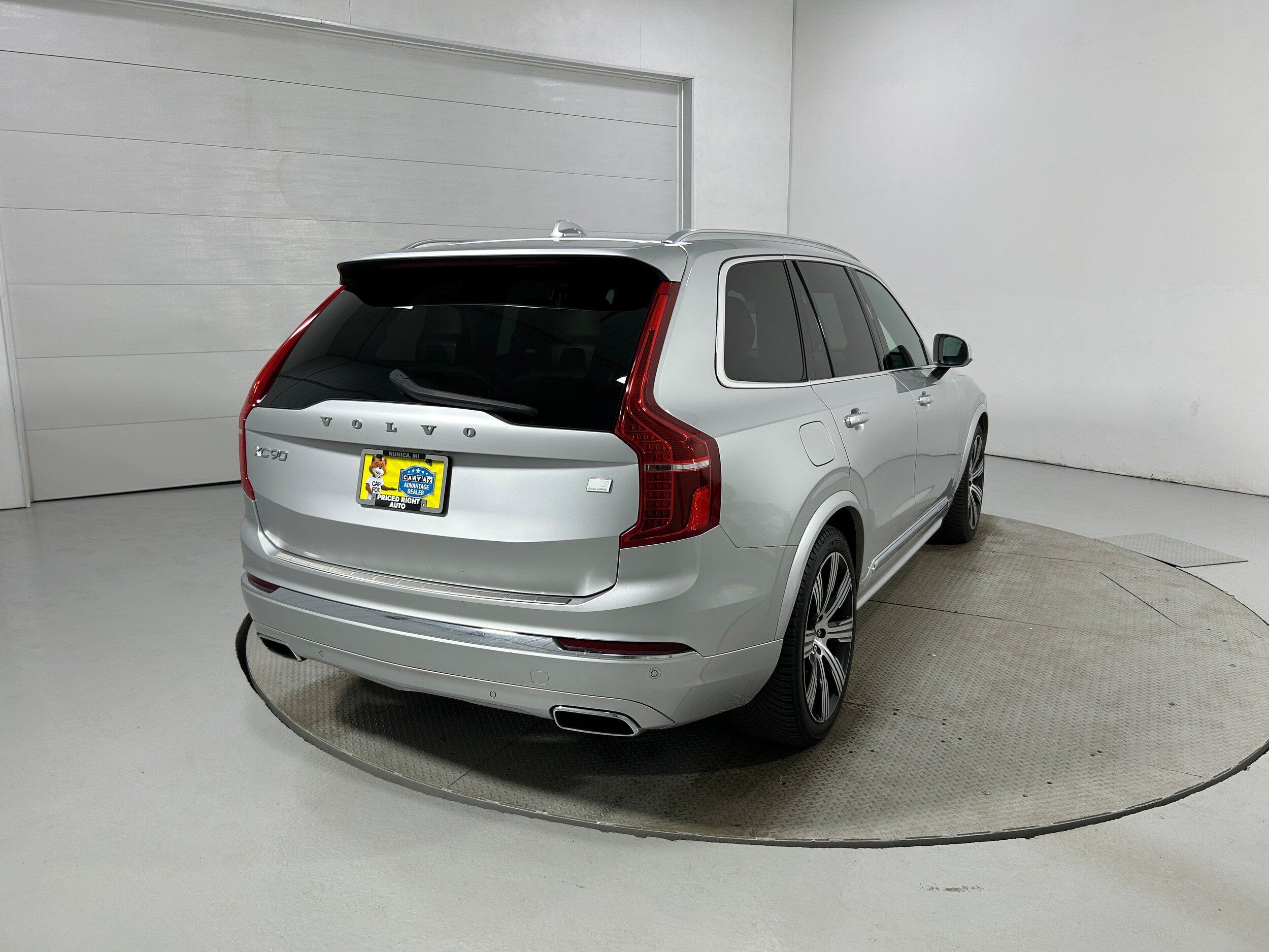 Used 2021 Volvo XC90 T8 Inscription AWD/4WD image 38