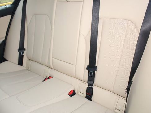 New 2026 BMW 330i xDrive Sedan w/ Premium Package image 23