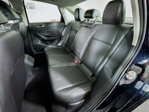 Used 2019 Volkswagen Jetta SEL image 24