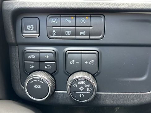 New 2025 Chevrolet Tahoe Premier image 29