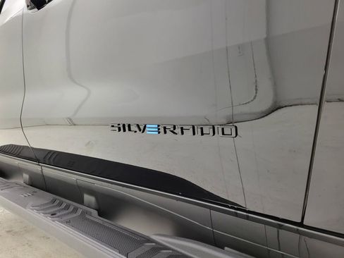 New 2026 Chevrolet Silverado EV Trail Boss w/ Plus Package image 27